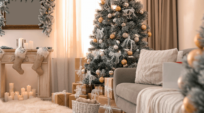 Holiday Home - Christmas is coming! Add this mini course on decorating for the holidays, including Christmas tree decorating, tablescaping, gift wrapping, and more. Not available anywhere else! Exclusive one-time offer.